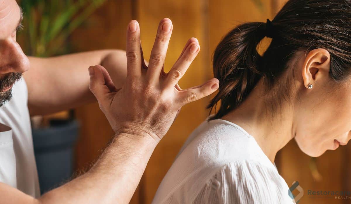 traditional thai massage