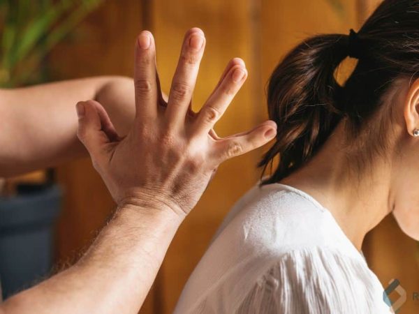 traditional thai massage